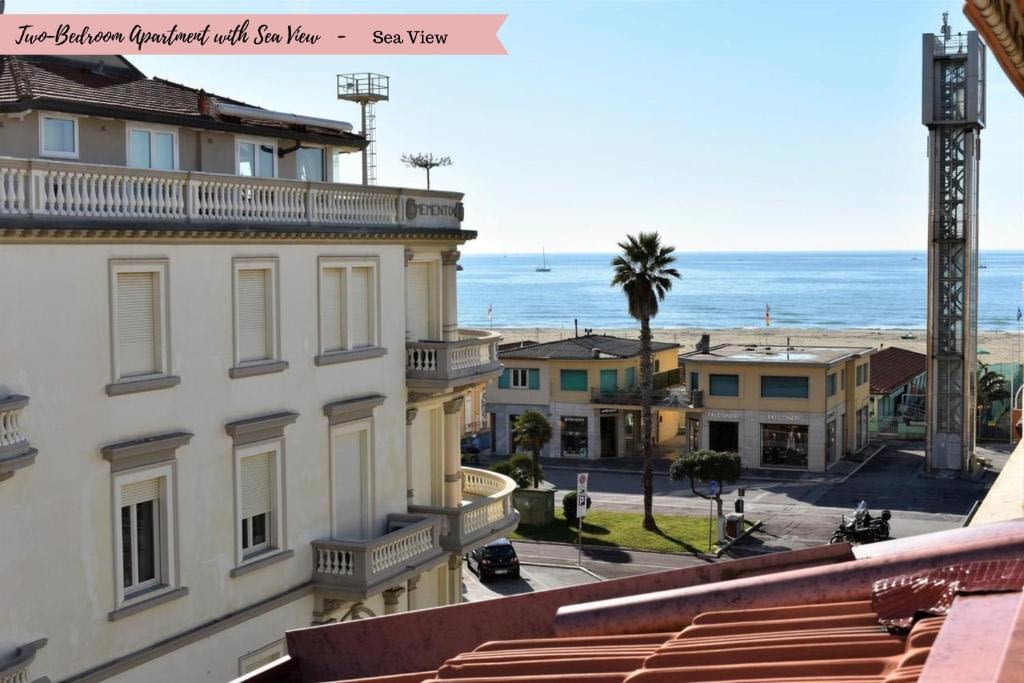 Viareggio Front Beach Apartments sea view